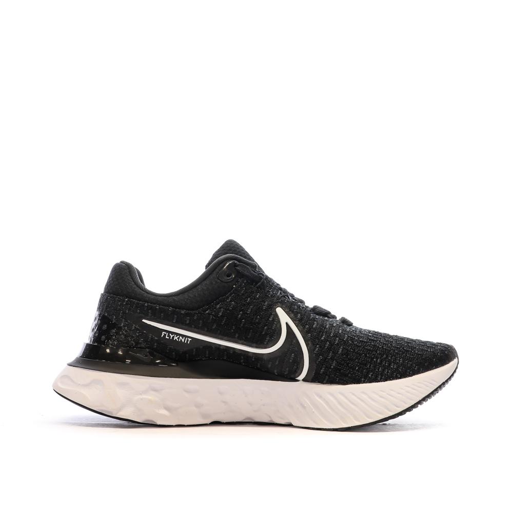 Chaussures de Running Noir Femme Nike React Infinity vue 2