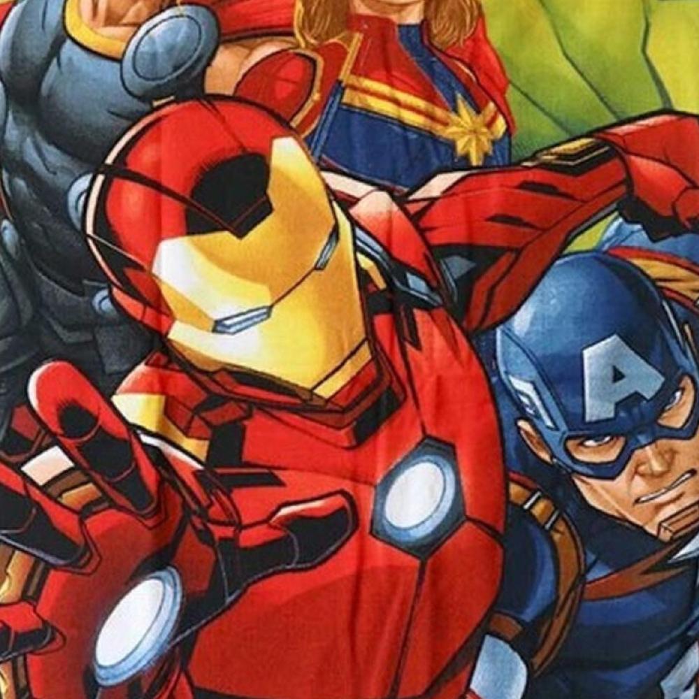 Serviette Jaune/Rouge Garçon Sport Zone Avengers vue 2