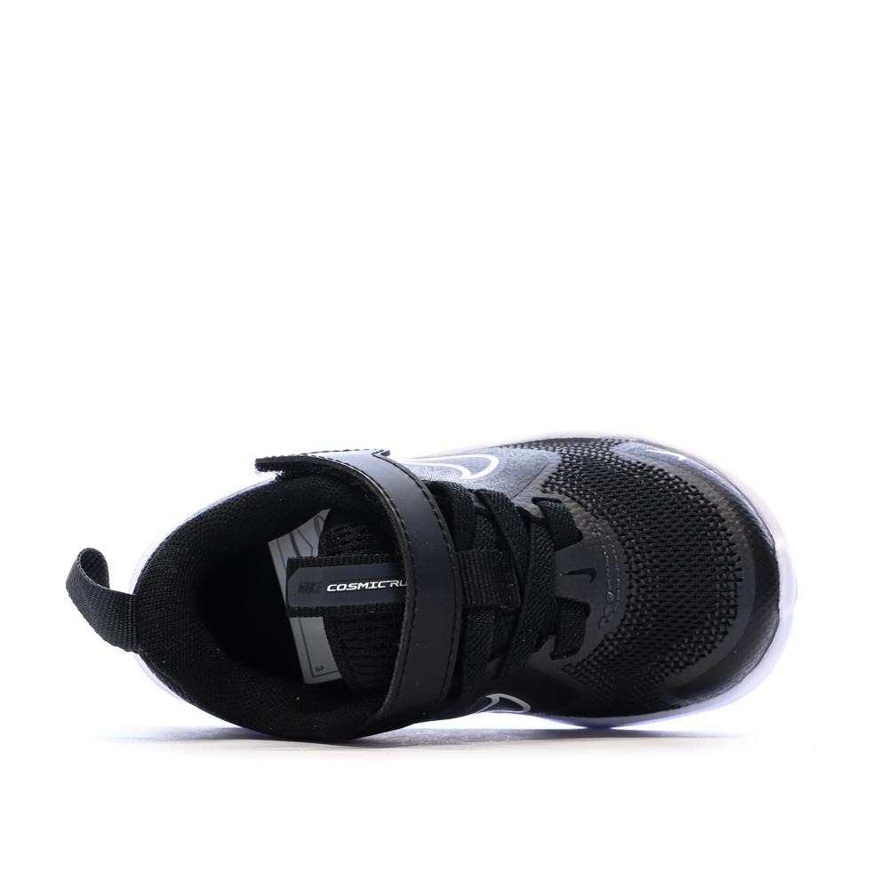 Baskets Noir Garçon Nike Cosmic Runner 2026 vue 4