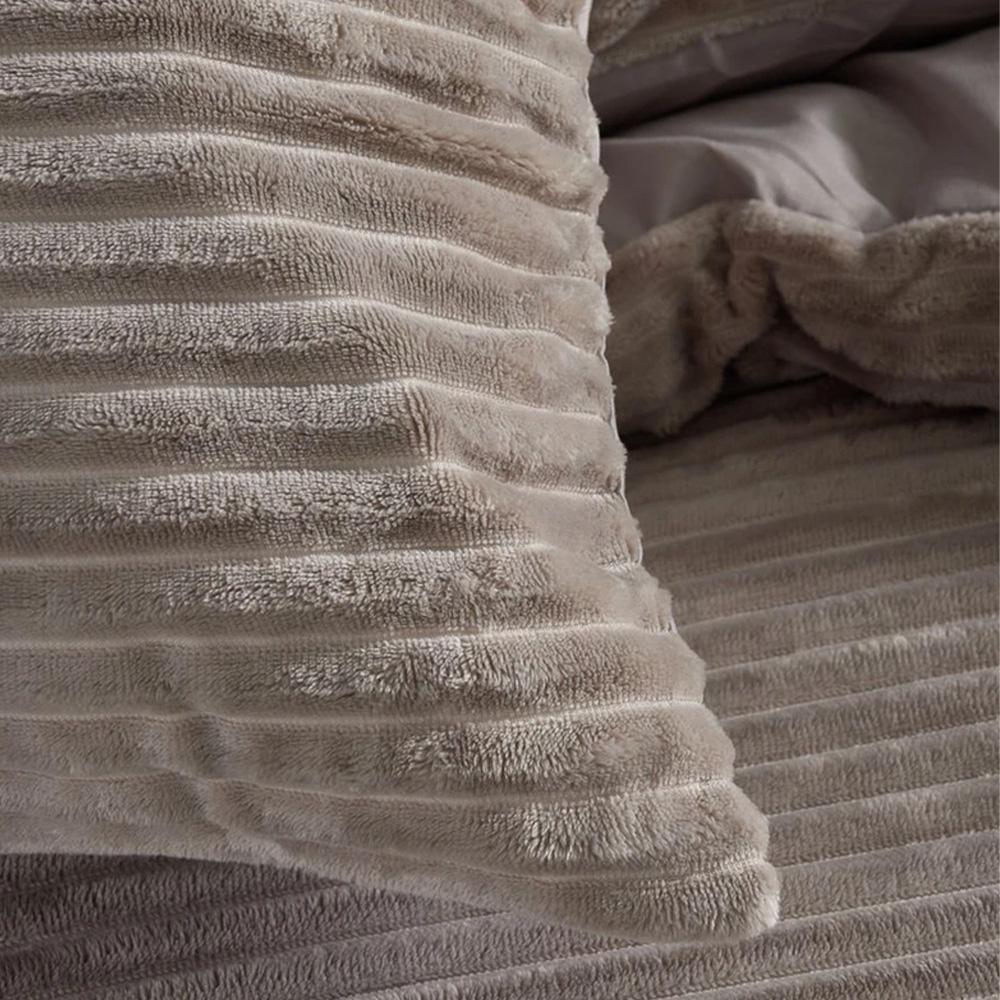 Parure de Lit Beige Polaire Today 140x200 vue 3