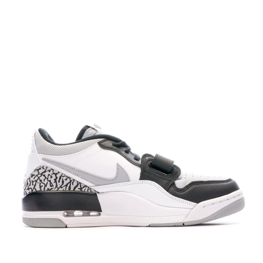 Baskets Blanches/Noir Homme Nike Air Jordan Legacy 312 Low vue 2