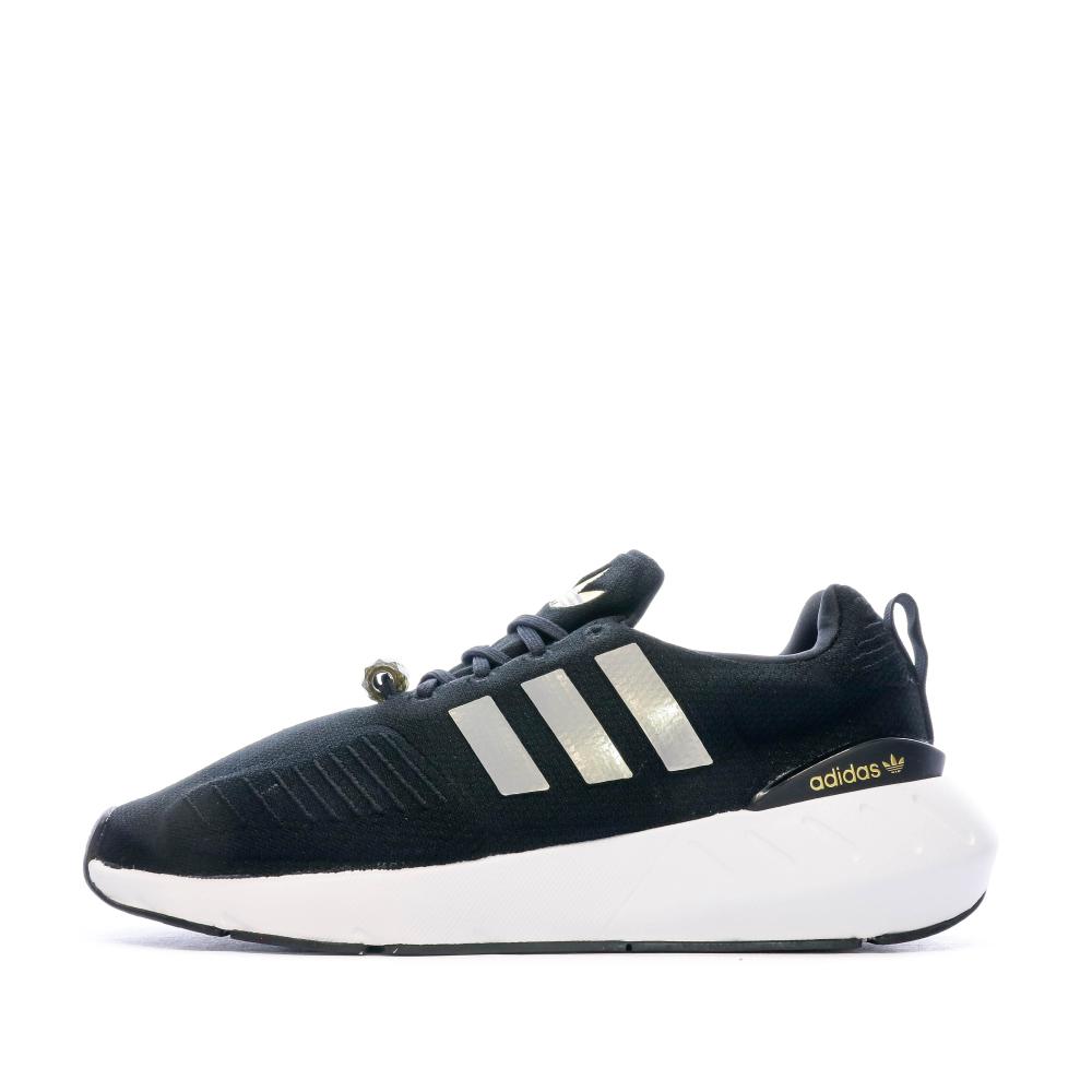 Baskets Noires Femme Adidas Swift Run 22 pas cher