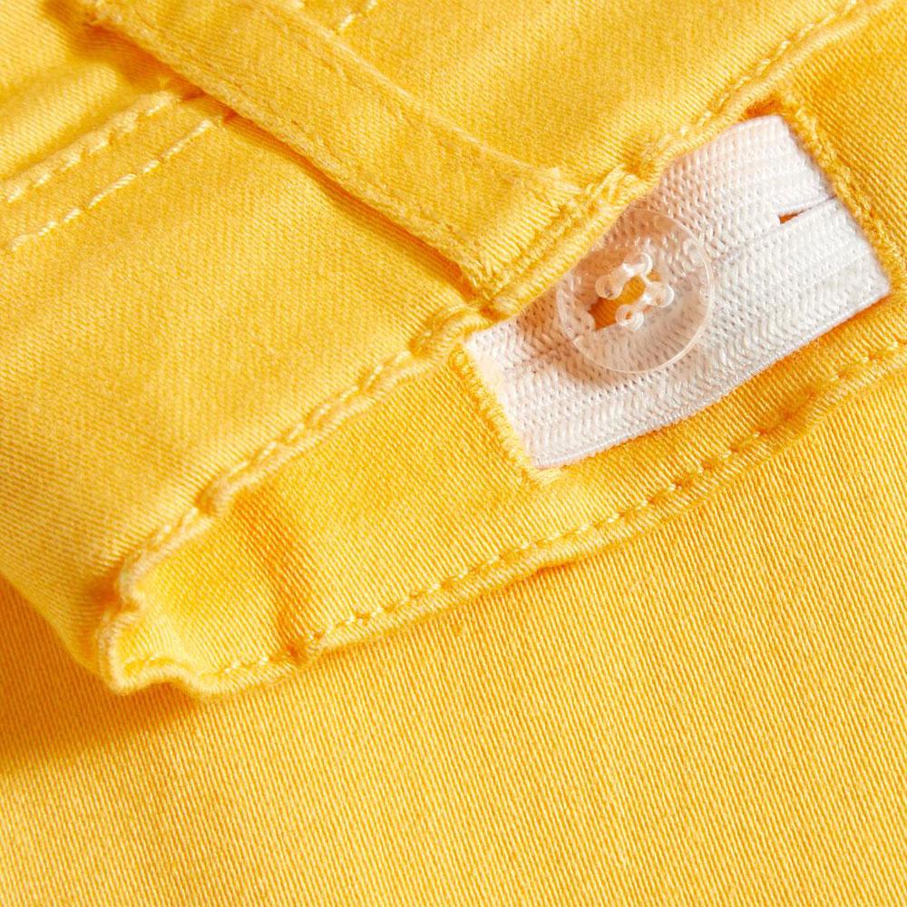 Girl's yellow shorts Name it Fsalli Photo of the Espace des Marques %store% store - view of %key%