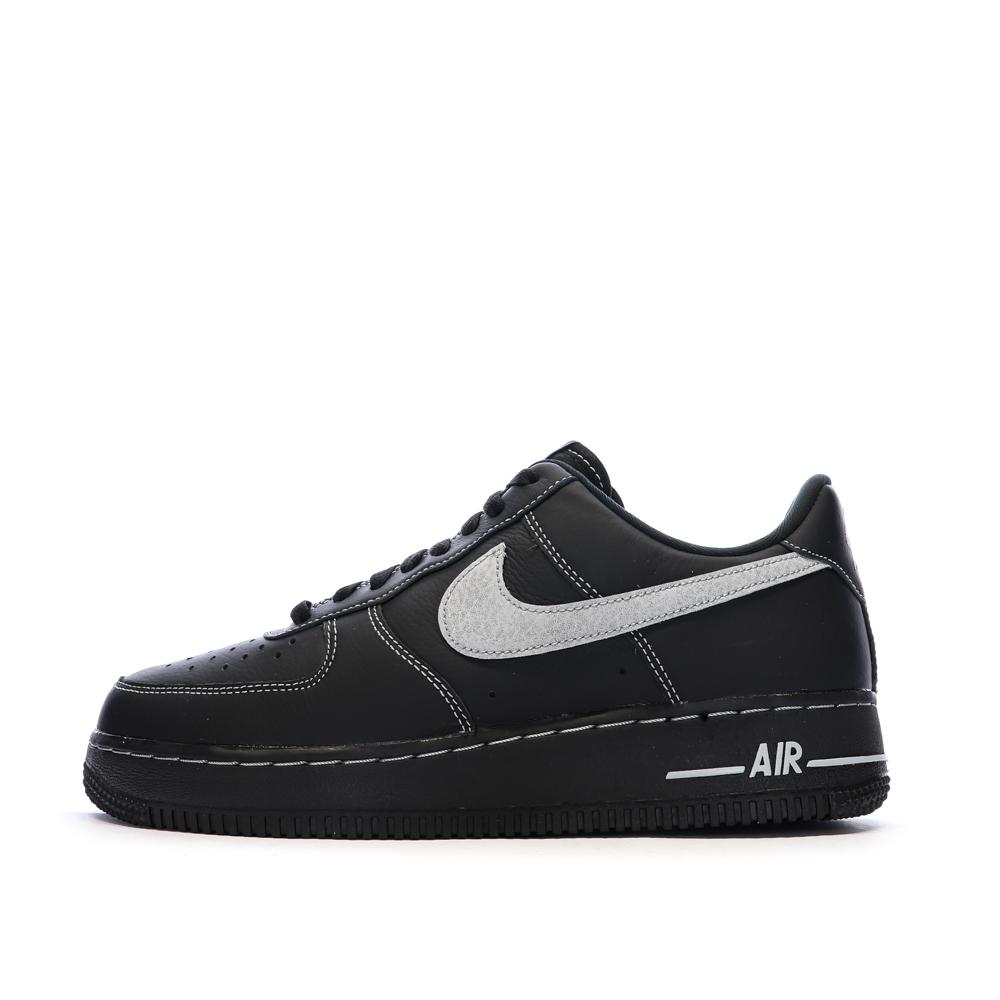 Baskets Noir Nike Air Force 1 07 Lv8 pas cher