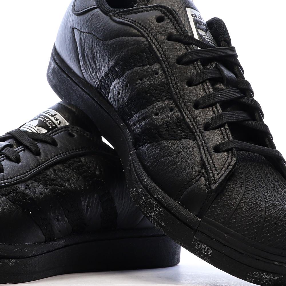 Baskets Noires Homme Adidas Superstar ID8723 vue 7