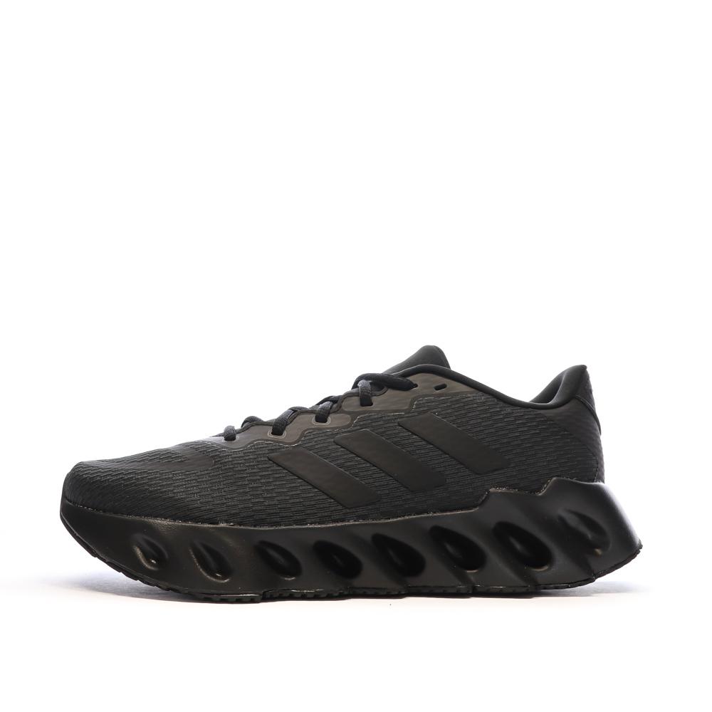 Chaussures de running Noires Homme Adidas Switch pas cher