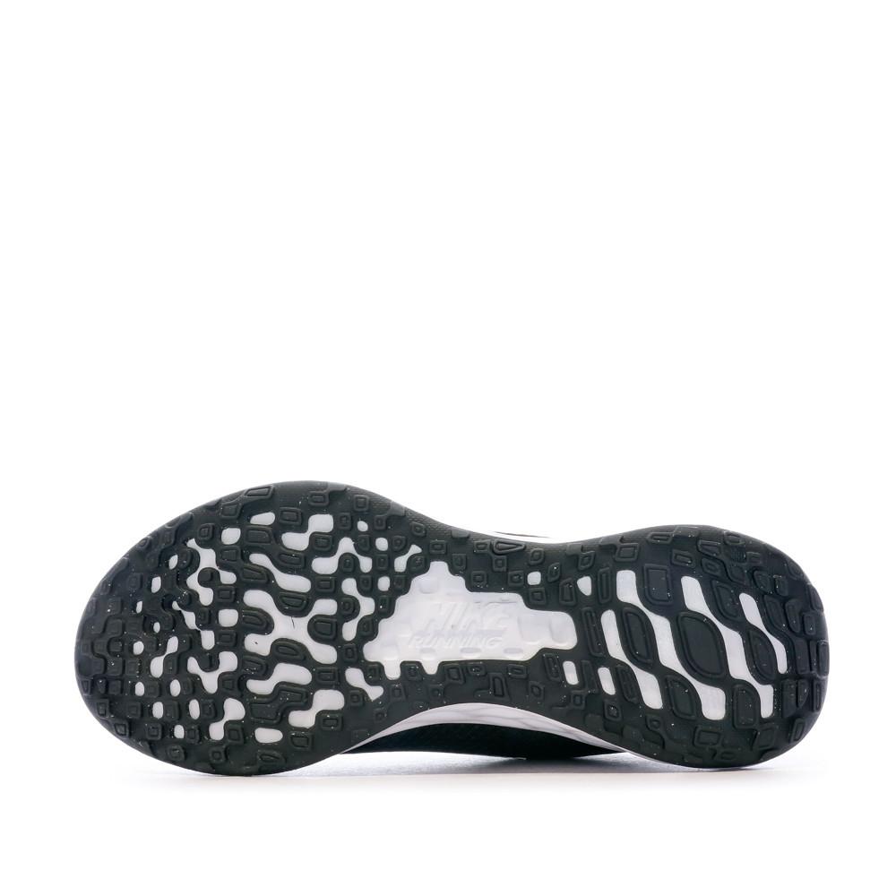 Chaussures de running Noir Femme Nike Revolution 6 vue 5