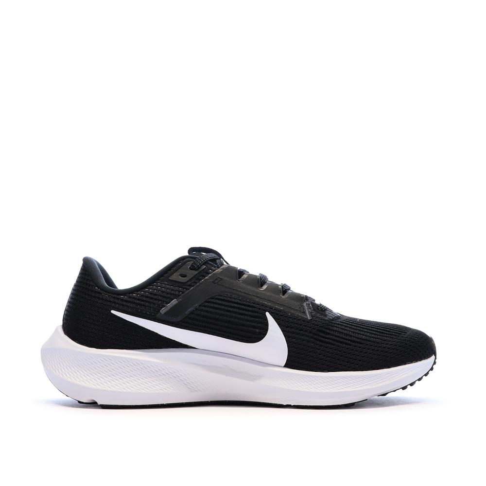 Chaussures de Running Noires/Blanches Homme Nike Air Zoom Pegasus 40 vue 2