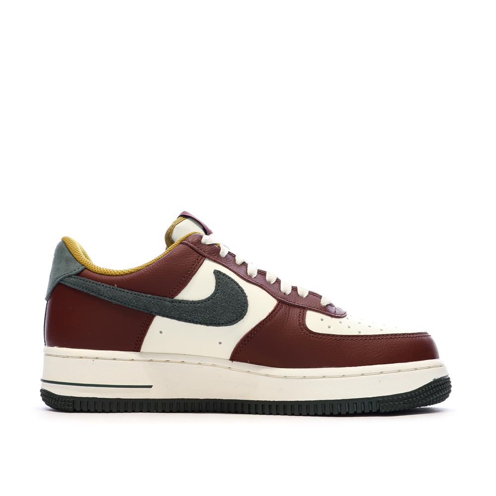 Baskets Bordeaux/Écru Homme Nike Air Force 1 '07 vue 2