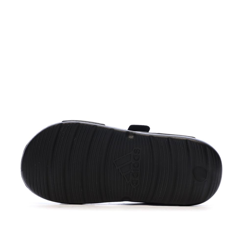 Sandalias negras Adidas Altaswim para niños ver 5