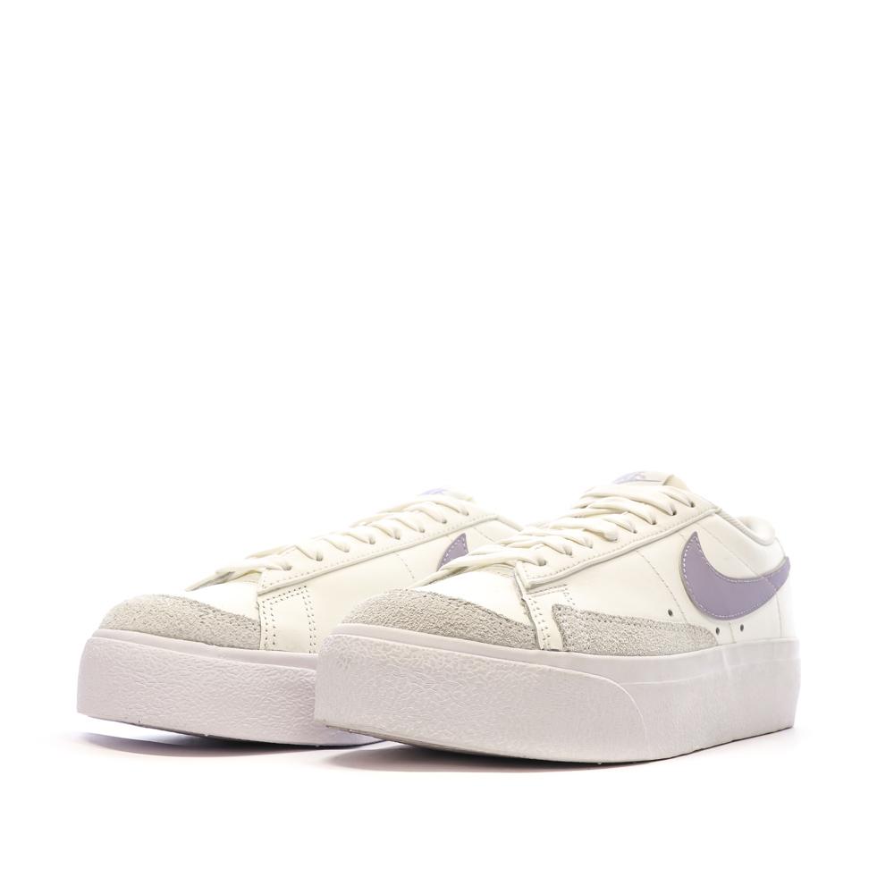 Baskets Écru/Violet Femme Nike Blazer Low Platform vue 6