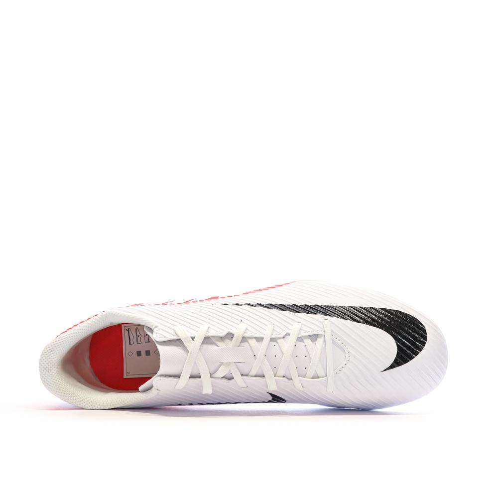 Chaussures de Foot Blanc/Rouge Homme Nike Vapor 15 Club FG/MG vue 4