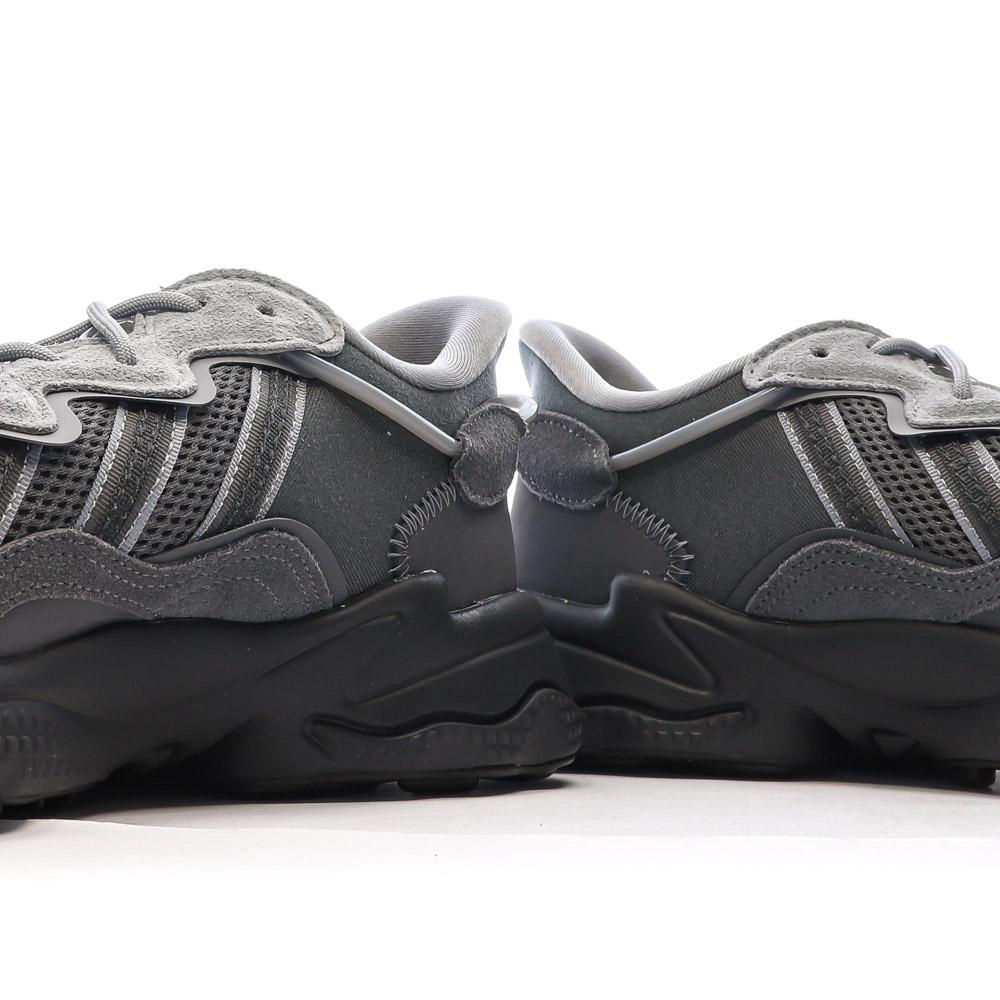 Baskets Noires Homme Adidas Ozweego vue 7