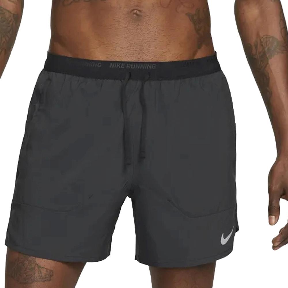 Short Noir Homme Nike Stride pas cher