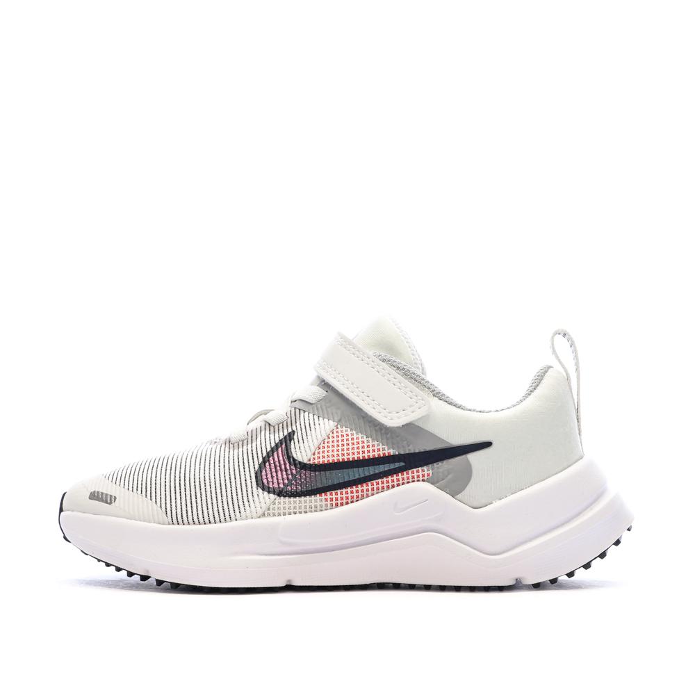Baskets Grises clair Fille Nike Downshifter 12 pas cher