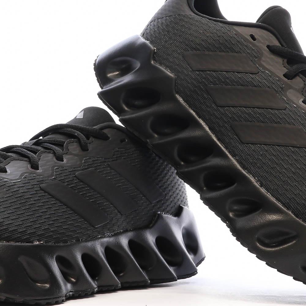 Chaussures de running Noires Homme Adidas Switch vue 7