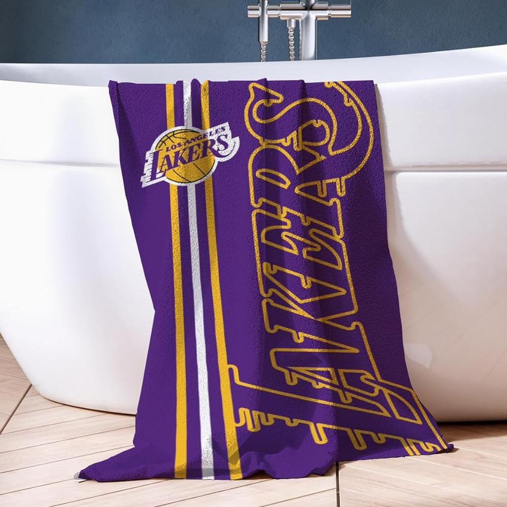 Serviette Violette/Jaune Garçon Sport Zone Lakers vue 2