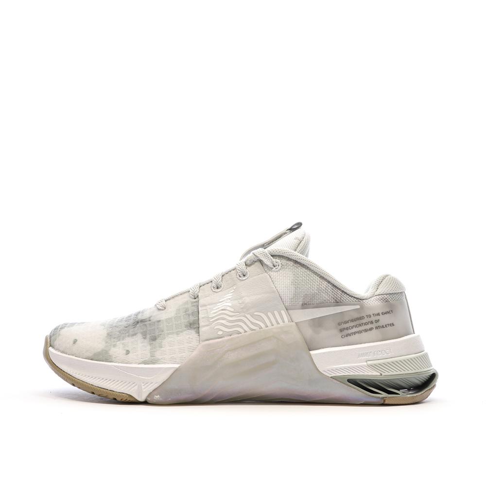 Chaussures de Fitness Grise Femme Nike W Nike Metcon 8 pas cher