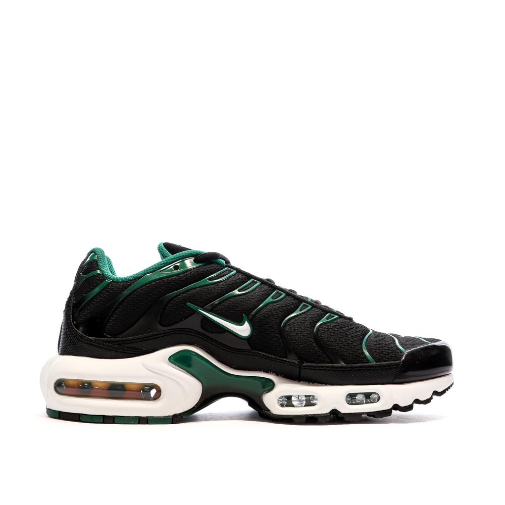 Baskets Noires/Vertes Homme Nike Air Max Plus Wheat vue 2