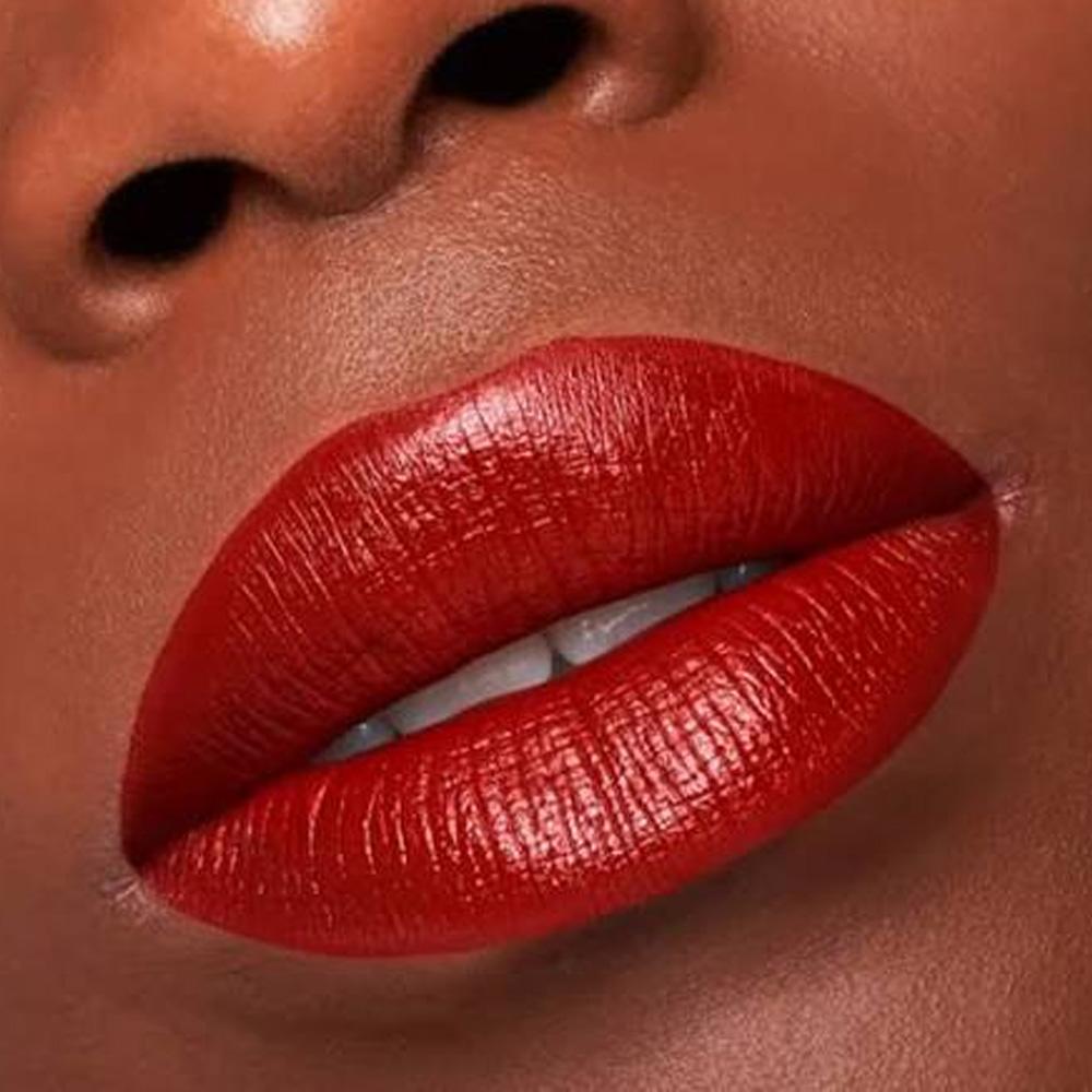 Rouge à Lèvres Satiné Color Riche L'Oréal Paris 1990 Le Bordeaux vue 2