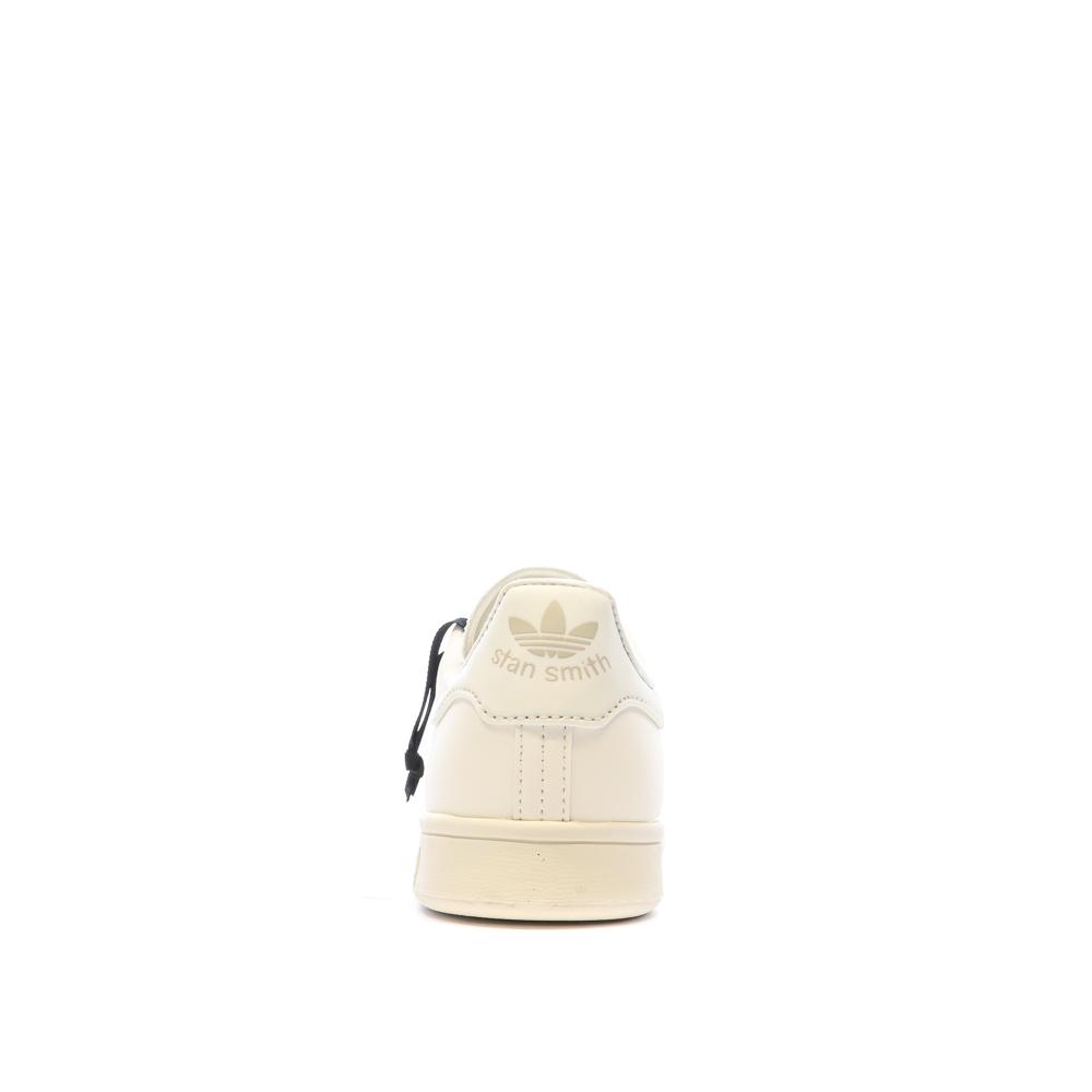 Baskets Beige Femme Adidas Stan Smith GY9394 vue 3