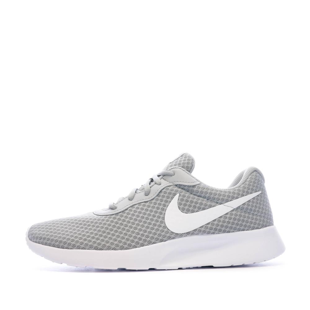 Baskets Grises Homme Nike Tanjun Espace des marques