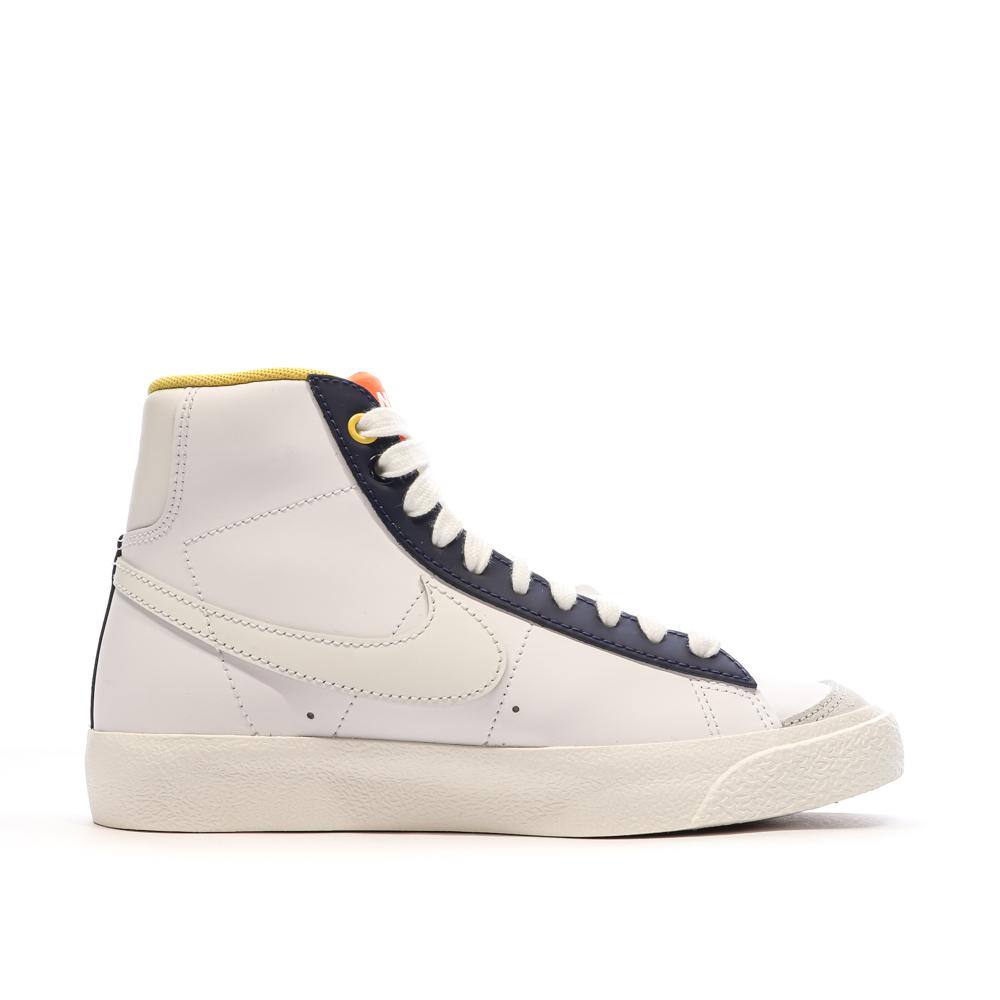 Baskets Blanche/Marine Garçon Nike Blazer Mid '77 vue 2