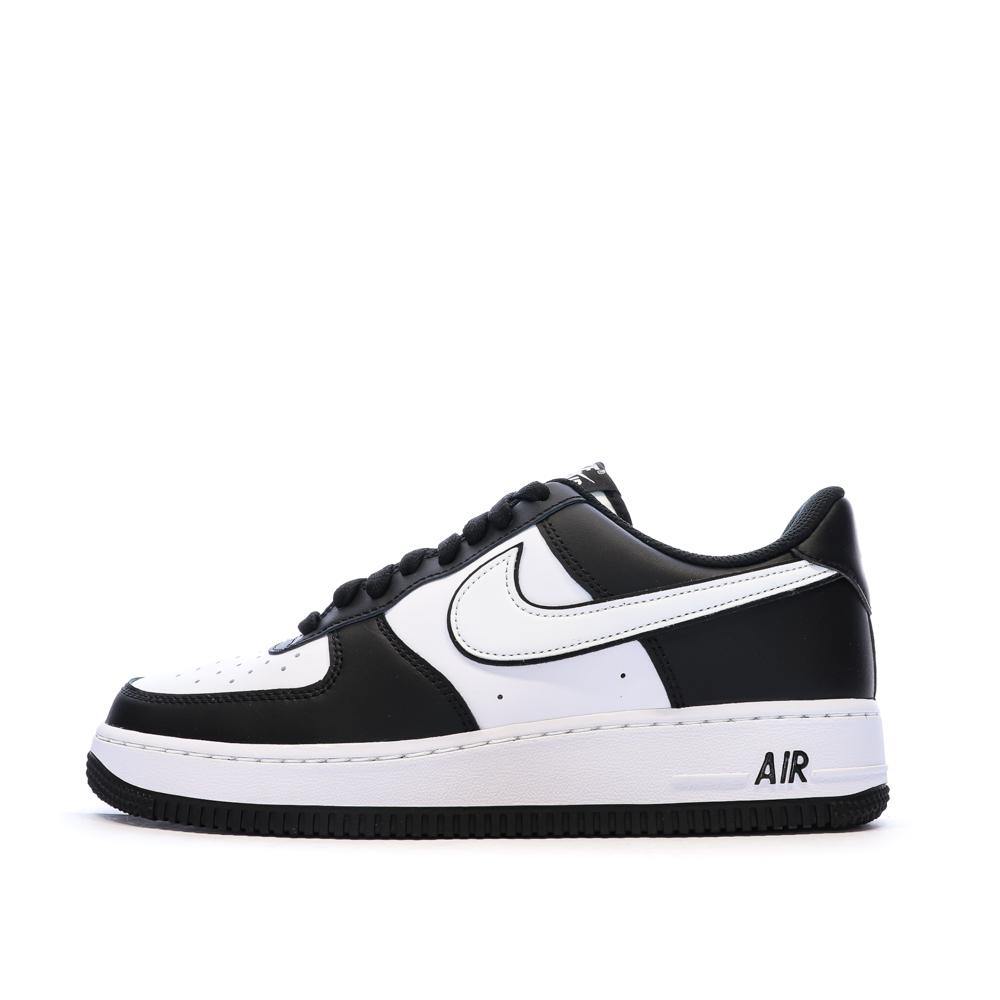 Baskets Noires/Blanches Homme Nike Air Force 1 one pas cher