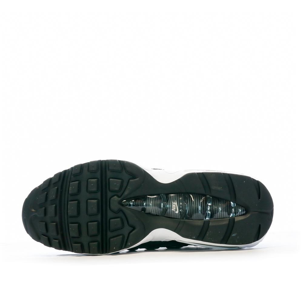 Baskets Noir Homme Nike Nike Air Max 95 Essential vue 5
