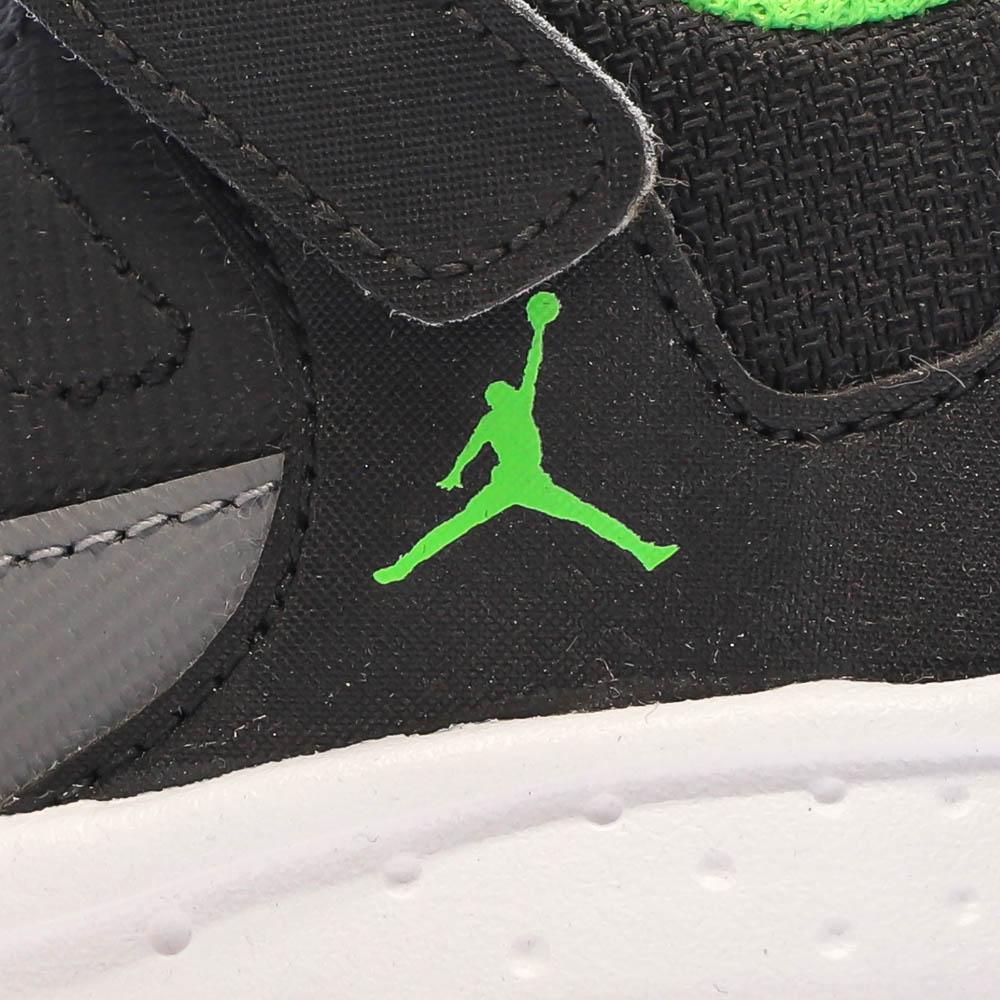 Baskets Noir/Vert Garçon Nike Jordan Max Aura 3 vue 7