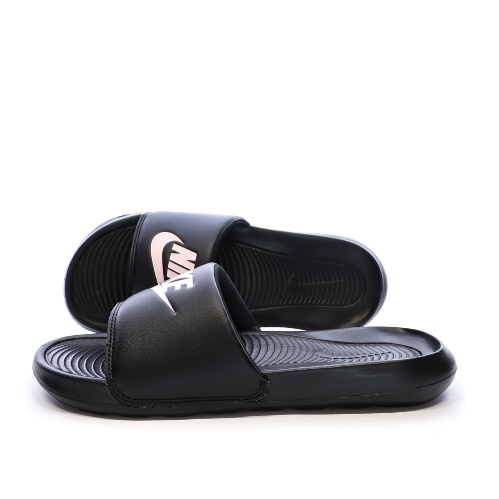 Claquettes Noires Femme Nike W Victori One Slide pas cher