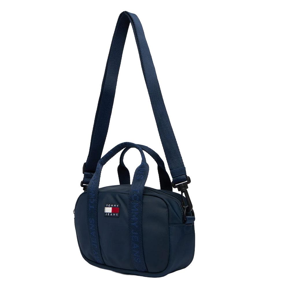 Women's Navy Shoulder Bag Tommy Hilfiger Daily Crosso AW0AW17889 Photo of the Espace des Marques %store% store - view of %key%