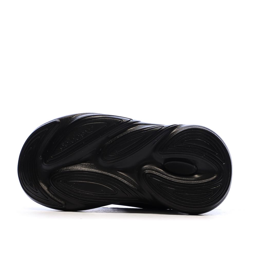 Baskets Noir Mixte Adidas Ozelia vue 5