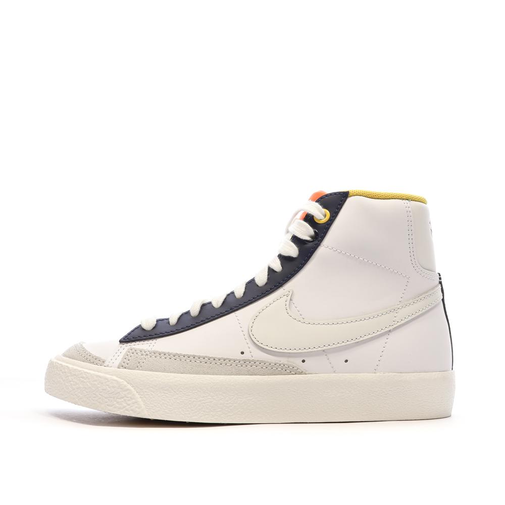 Baskets Blanche/Marine Garçon Nike Blazer Mid '77 pas cher