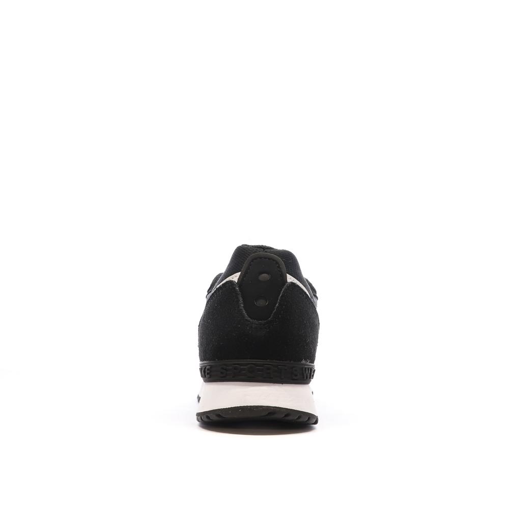 Baskets Noires Femme Nike Venture vue 3