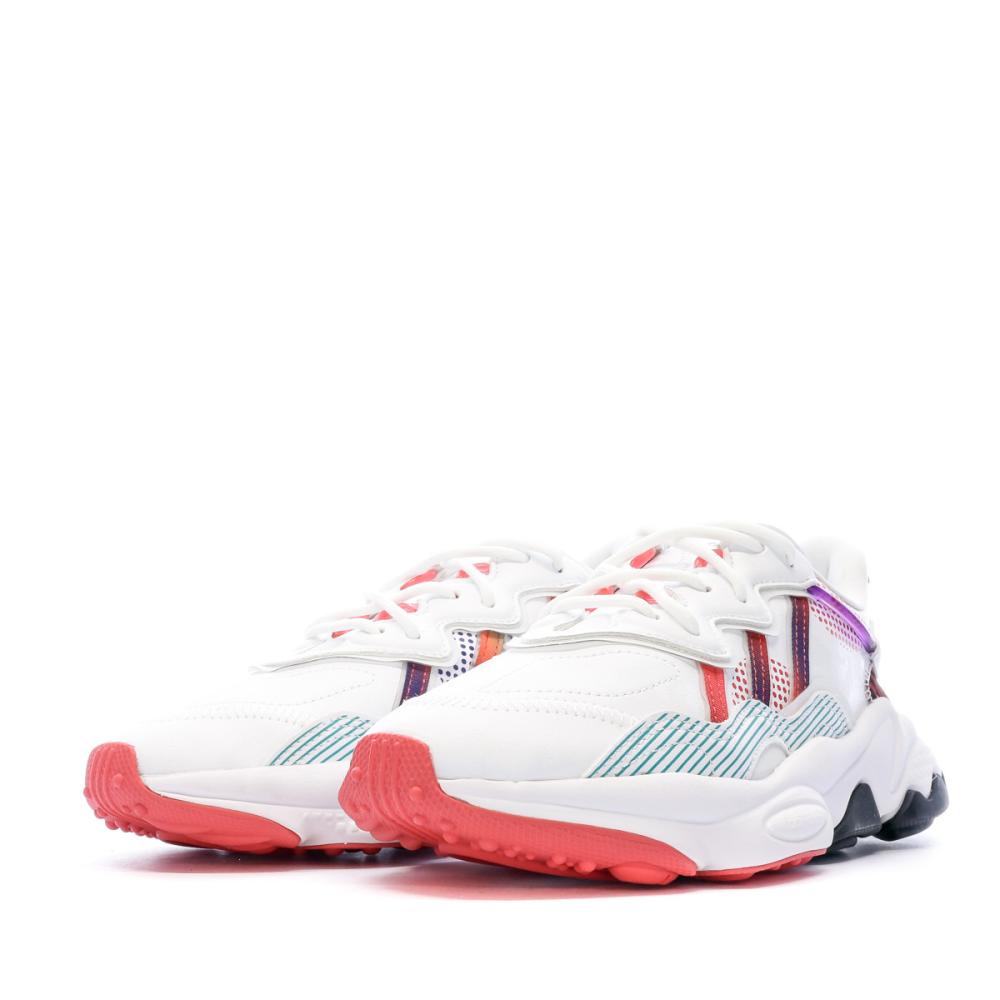 Baskets Blanches Femme Adidas Ozweego vue 6