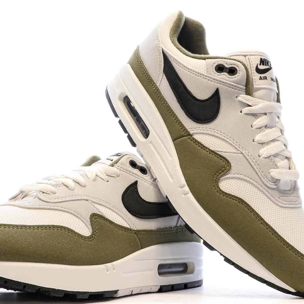 Baskets Blanc Kaki Homme Nike Air Max 1 Espace des marques