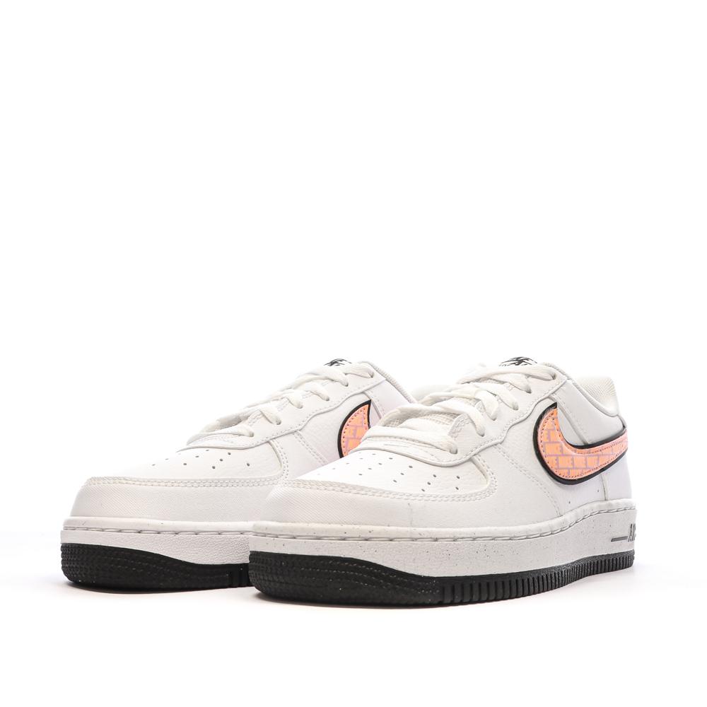 Baskets Blanches/Orange Femme Nike Air Force 1 Impact vue 6