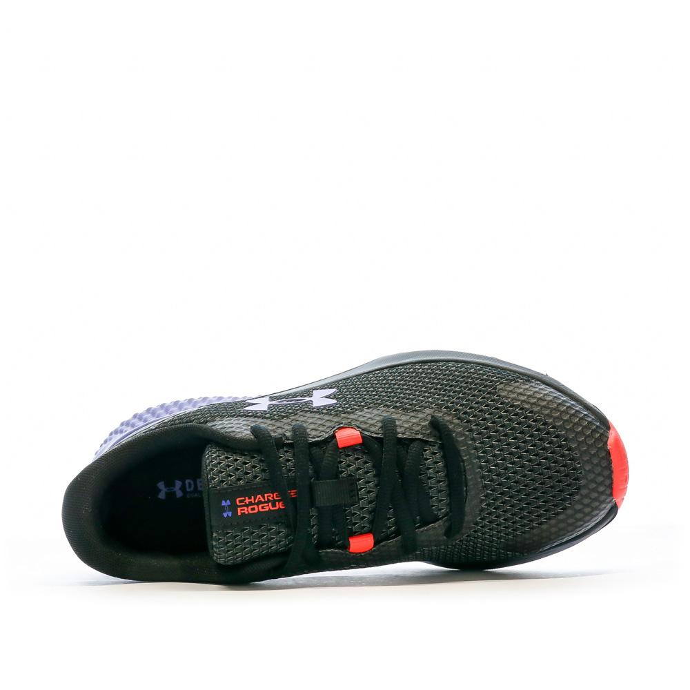 Chaussures de Running Noir/Violet Femme Under Armour Charged Rogue 3 vue 4