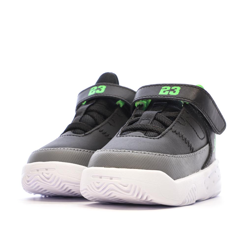 Baskets Noir/Vert Garçon Nike Jordan Max Aura 3 vue 6