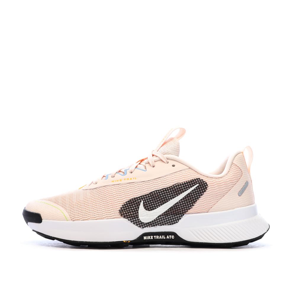 Chaussures de Multisport Rose Clair Femme Nike Juniper pas cher
