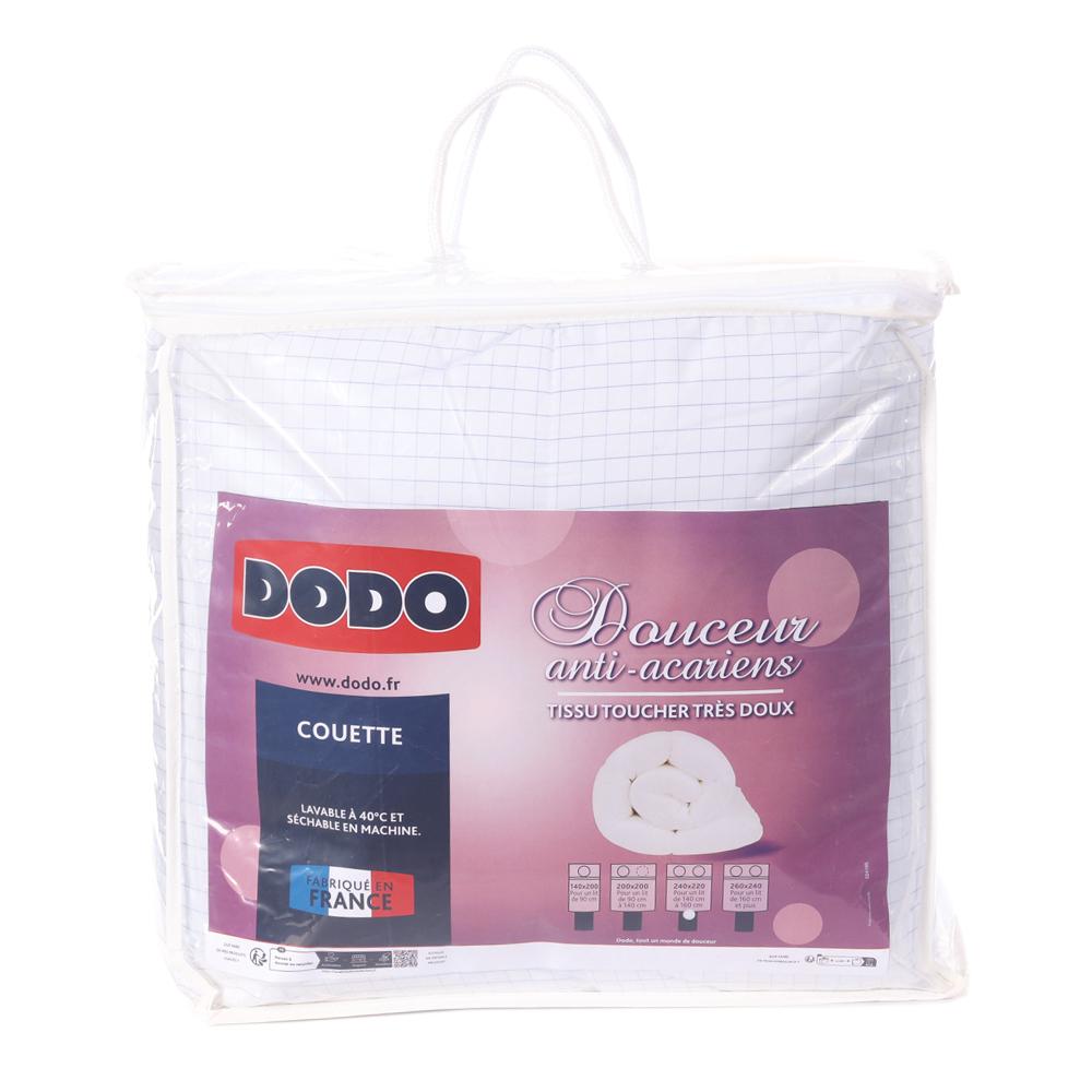 Couette Légère Anti Acarien Blanc Dodo 240x220 pas cher