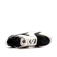 Baskets Blanche/Noir Femme Nike Huarache vue 4