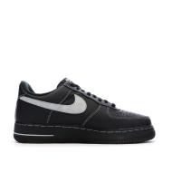 Baskets Noir Nike Air Force 1 07 Lv8 vue 2