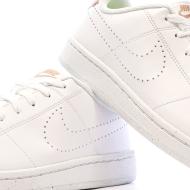 Baskets Blanches/Rose Femme Nike Court Royale 2 vue 7