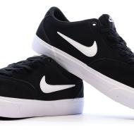 Baskets Noires Homme Nike Charge Suede vue 7