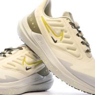 Chaussures de running Gris/Jaune Femme Nike 9 Shield vue 7