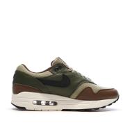 Baskets Kaki Homme Nike Air Max 1 vue 2