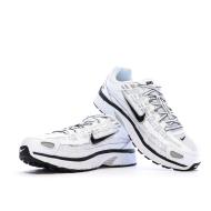 Baskets Blanches/Noires Homme Nike P-6000 vue 6