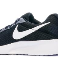 Baskets Noir Femme Nike Tanjun vue 7